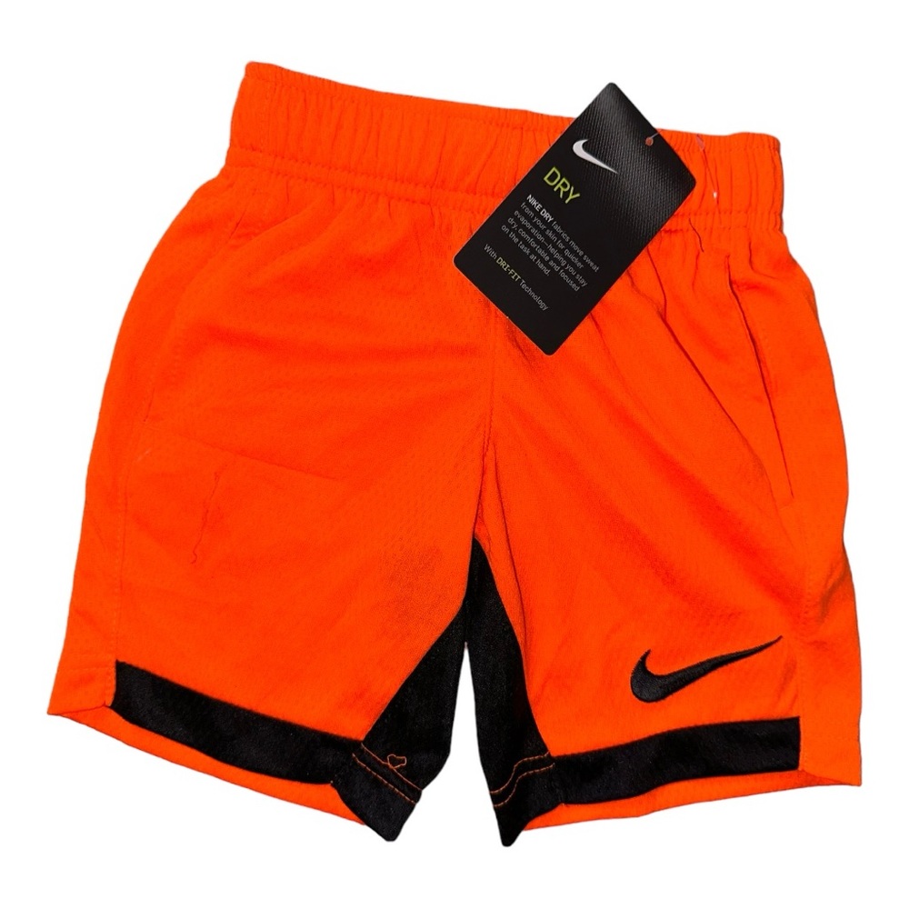 NWT NIKE SHORTS (READ)